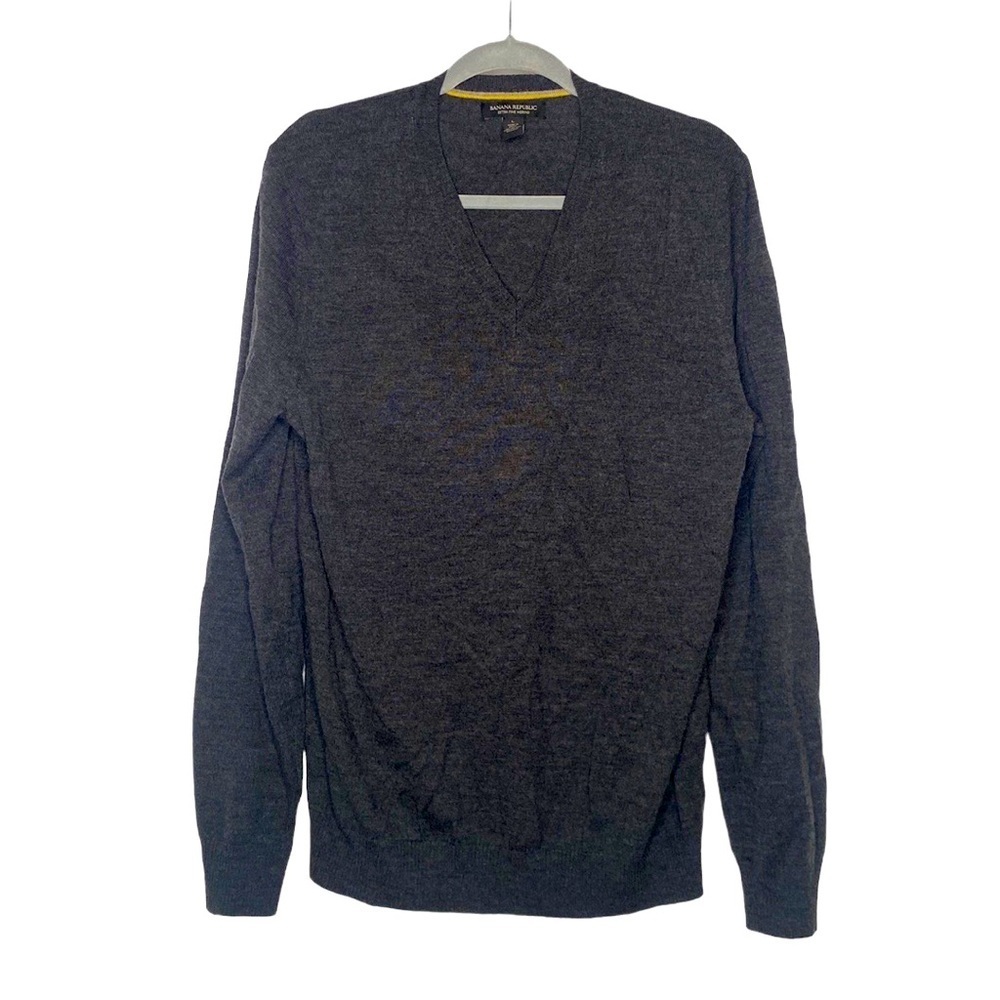 Banana Republic Men's Gray 100% Merino Extra Fine Wool Sweater V-Neck size Large